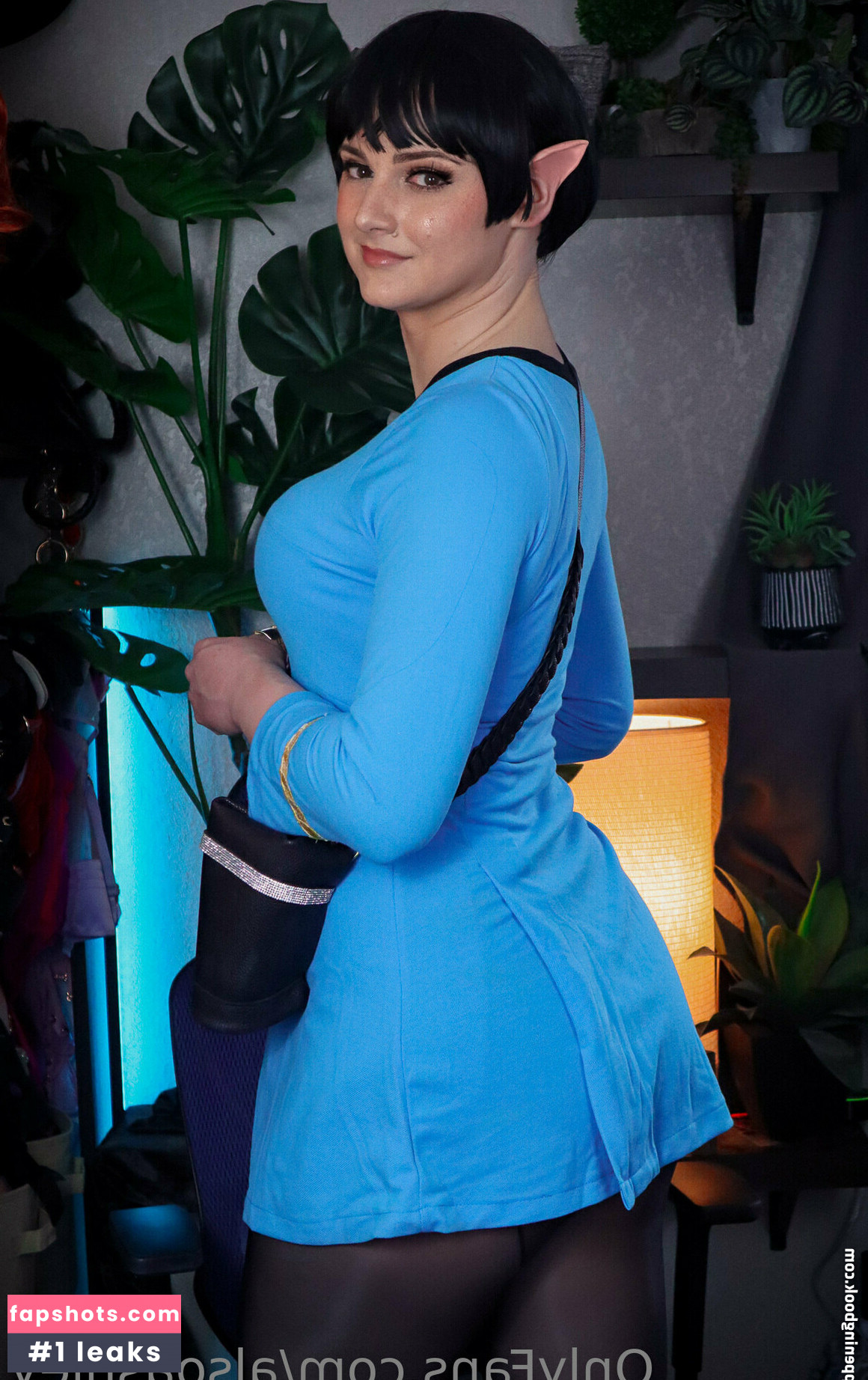 Ashley Barron gallery photo #368