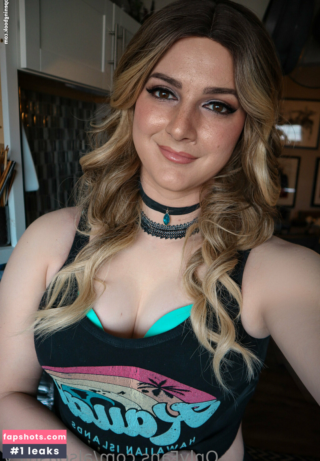 Ashley Barron gallery photo #391