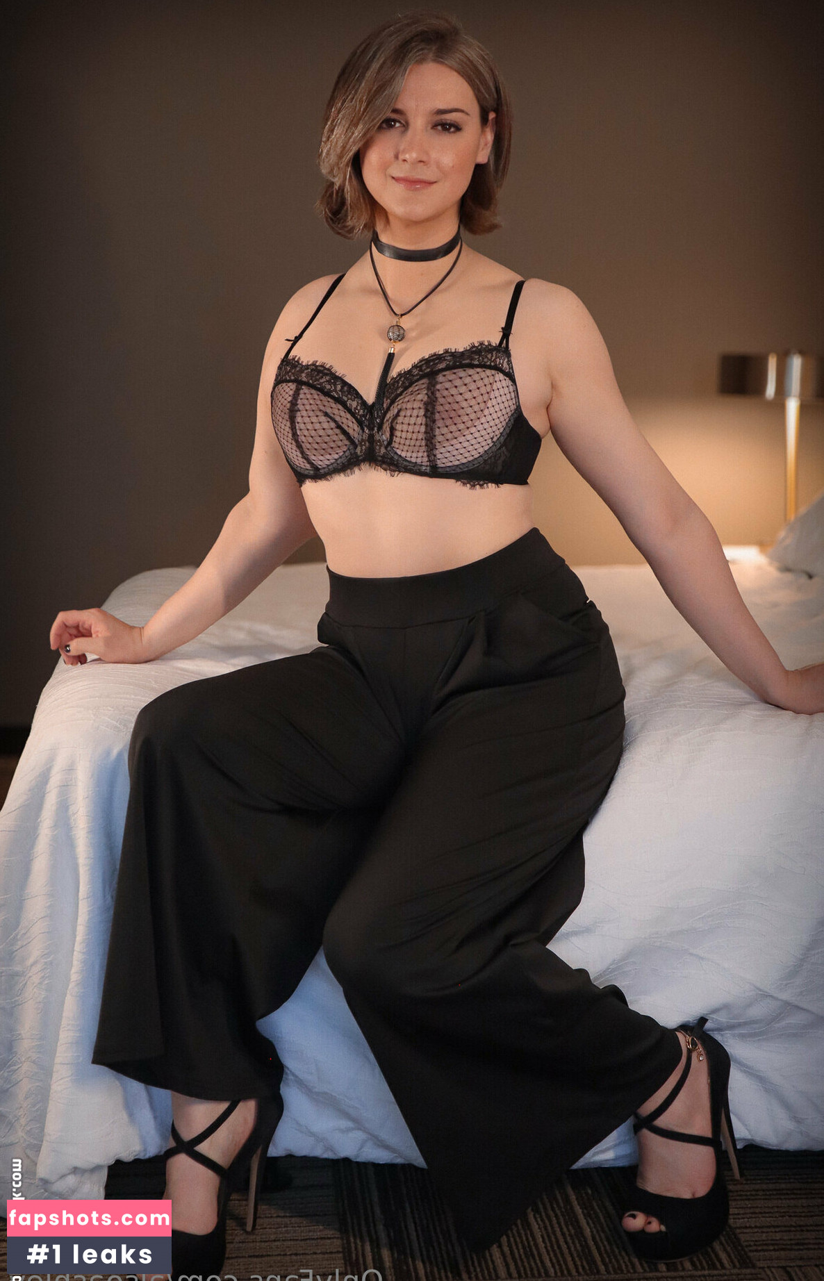 Ashley Barron gallery photo #63