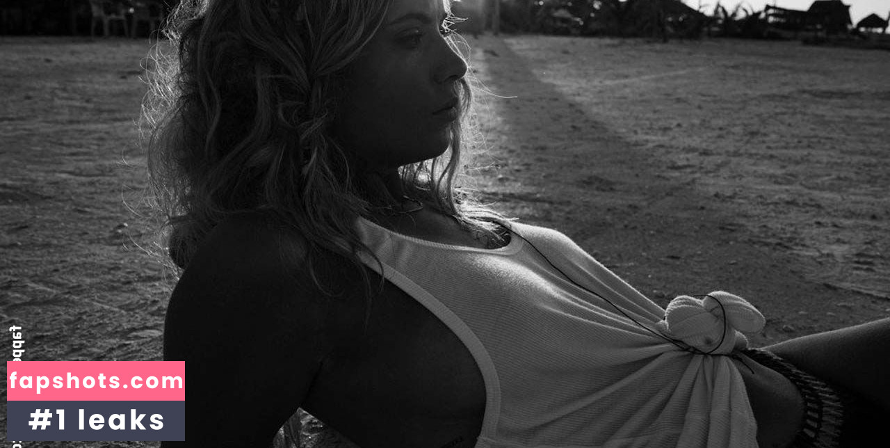 Ashley Benson Nude Leaks OnlyFans Photos #1069 - LeakJerk