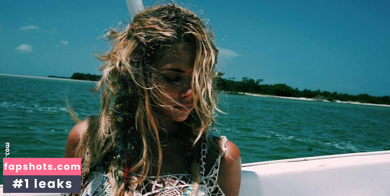 Ashley Benson Nude Leaks OnlyFans Photos #1072 - LeakJerk