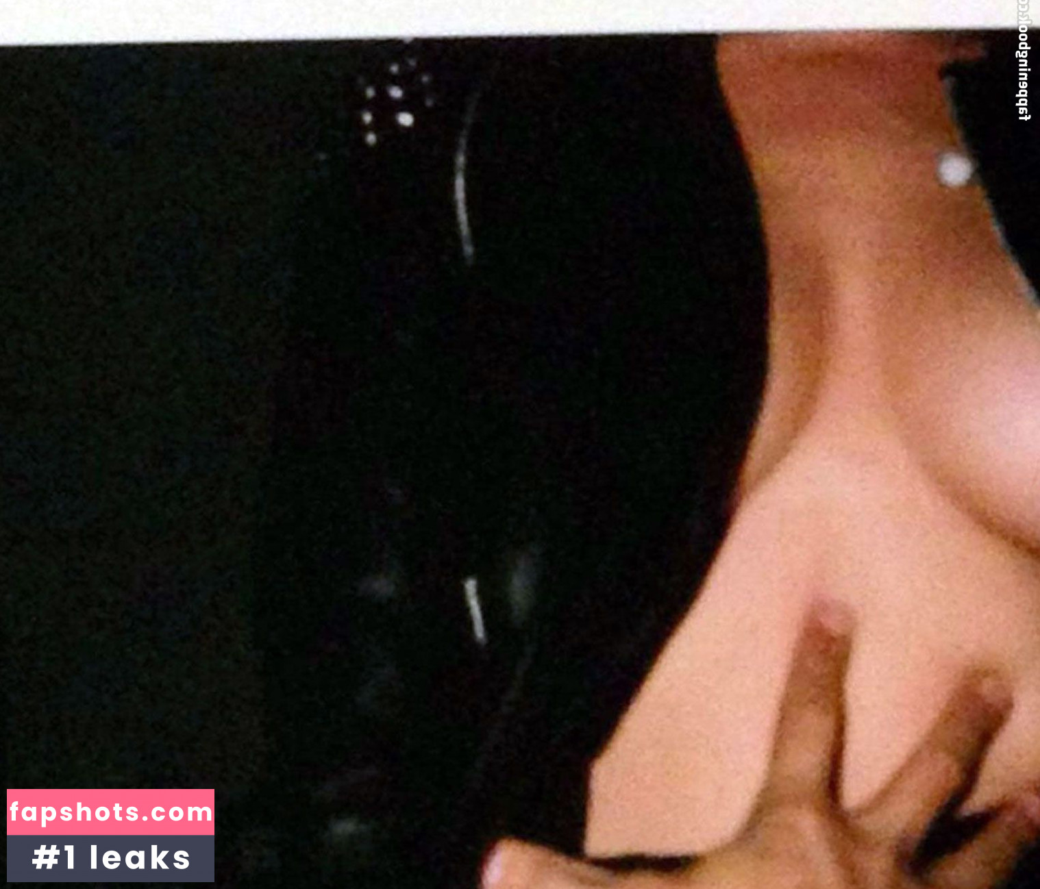 Ashley Benson Nude Leaks OnlyFans Photos #1080 - LeakJerk