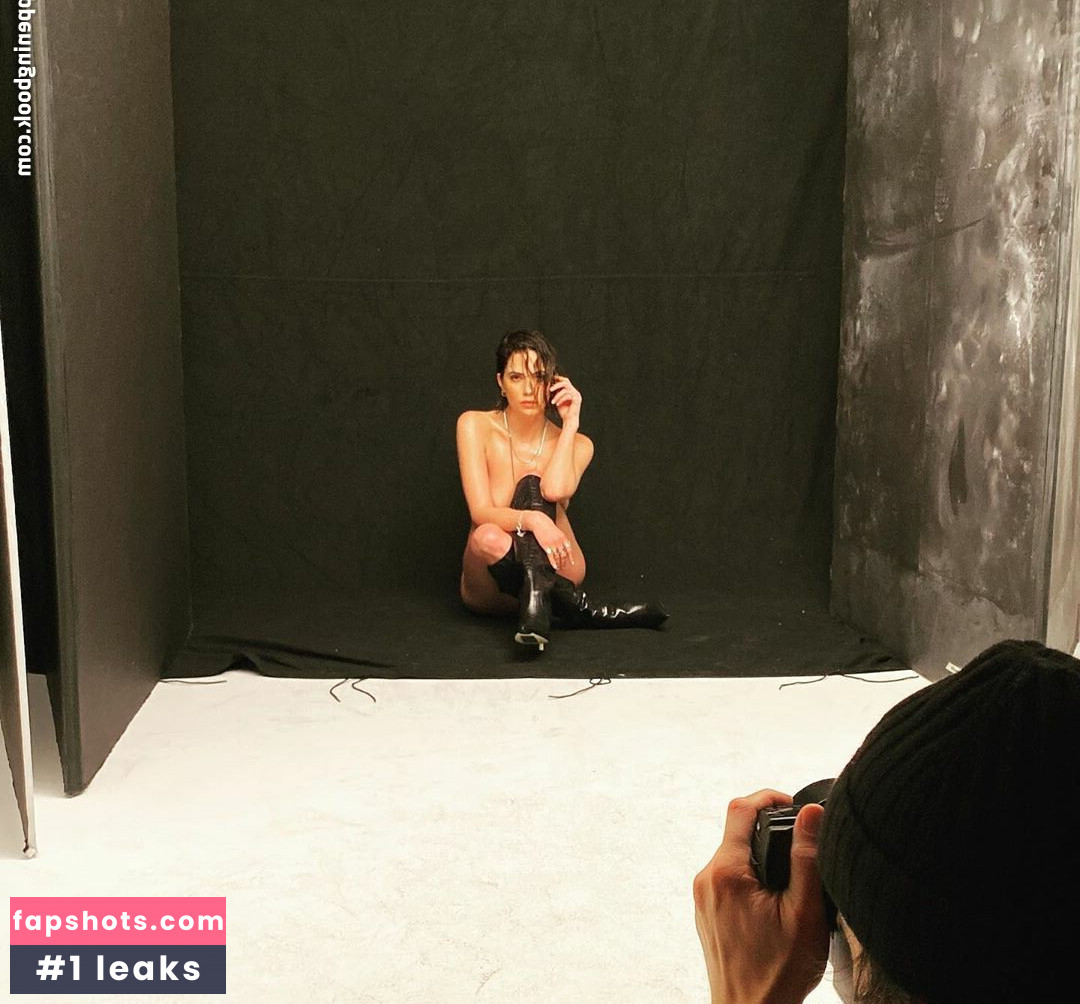 Ashley Benson Nude Leaks OnlyFans Photos #366 - LeakJerk