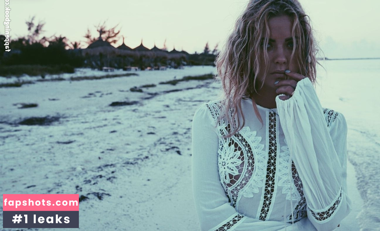Ashley Benson Nude Leaks OnlyFans Photos #46 - LeakJerk