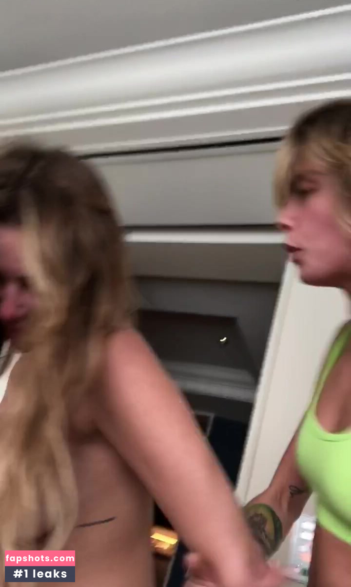 Ashley Benson Nude Leaks OnlyFans Photos #500 - LeakJerk