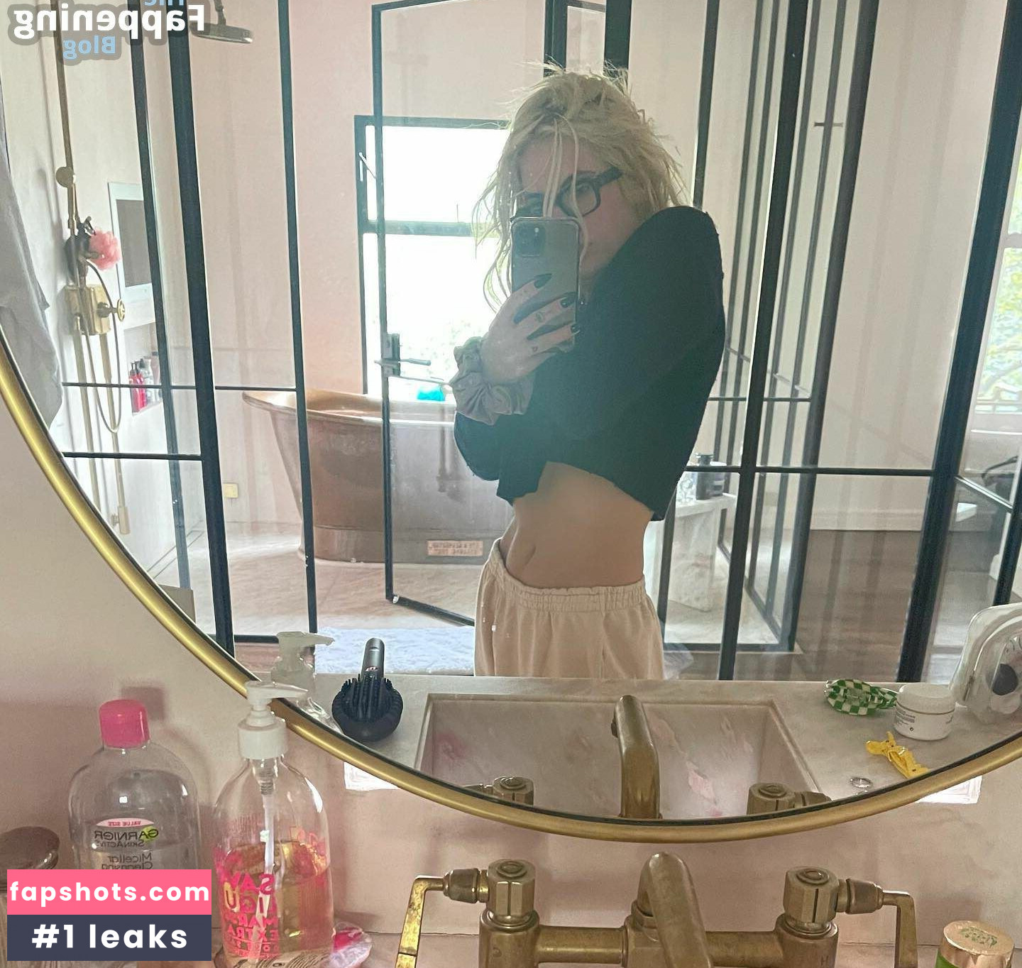 Ashley Benson Nude Leaks OnlyFans Photos #521 - LeakJerk
