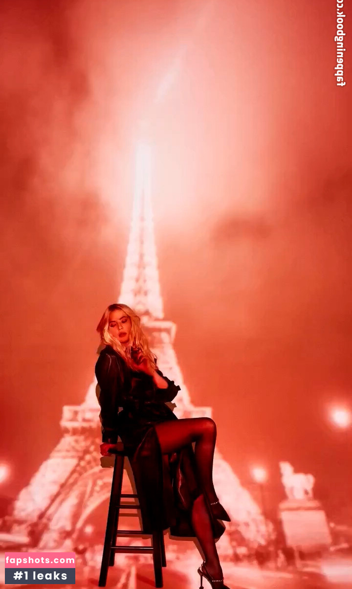 Ashley Benson Nude Leaks OnlyFans Photos #729 - LeakJerk