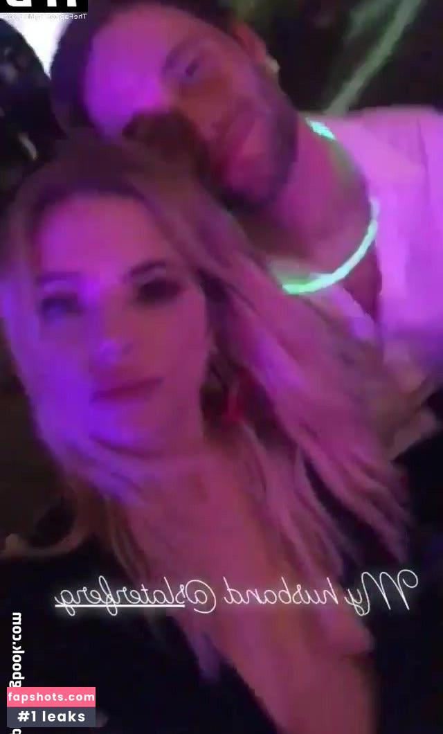 Ashley Benson Nude Leaks OnlyFans Photos #940 - LeakJerk