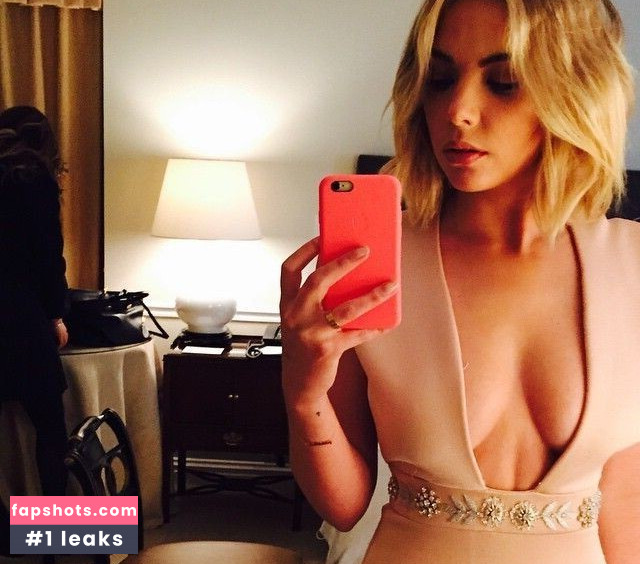 Ashley Benson Nude Leaks OnlyFans Photos #986 - LeakJerk
