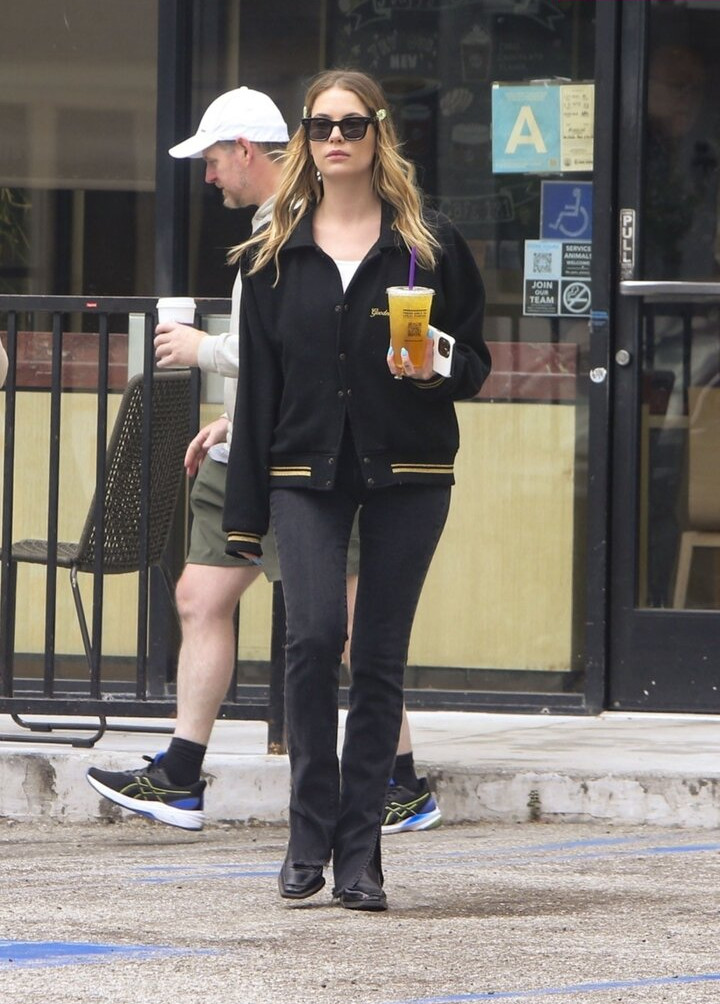 ashley-benson Nahé úniky fotek pouze od fanoušků #420 - Fapshots