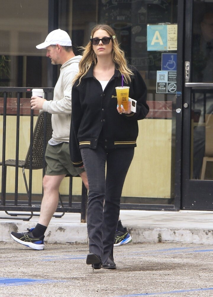 ashley-benson Nahé úniky fotek pouze od fanoušků #421 - Fapshots