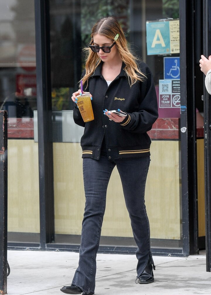 ashley-benson Nahé úniky fotek pouze od fanoušků #431 - Fapshots