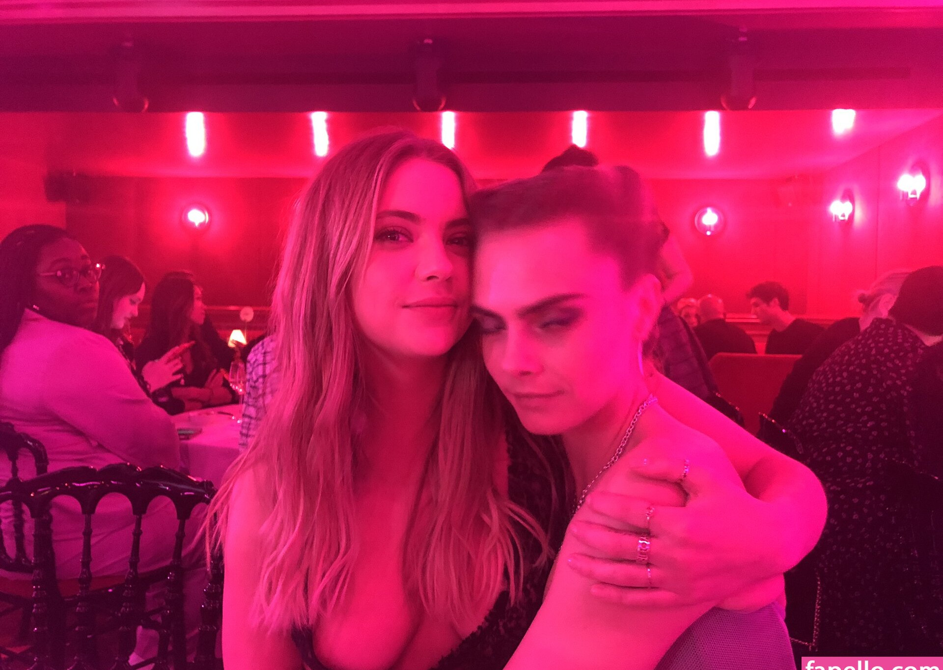 ashley-benson Nahé úniky fotek pouze od fanoušků #761 - Fapshots