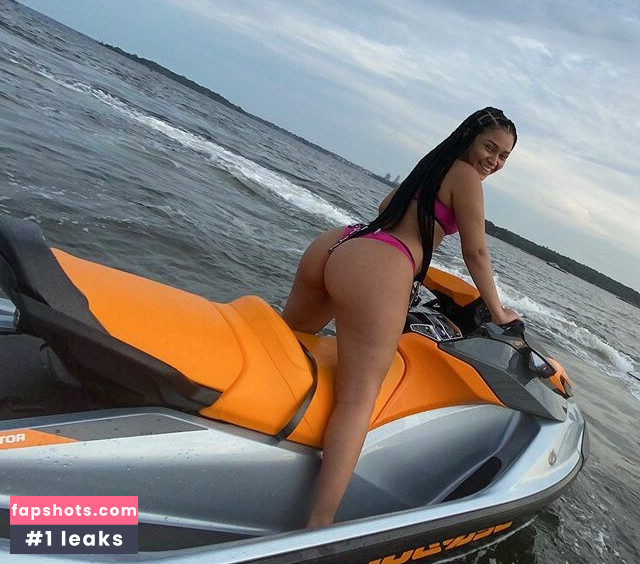 Ashley Bobbio gallery photo #4