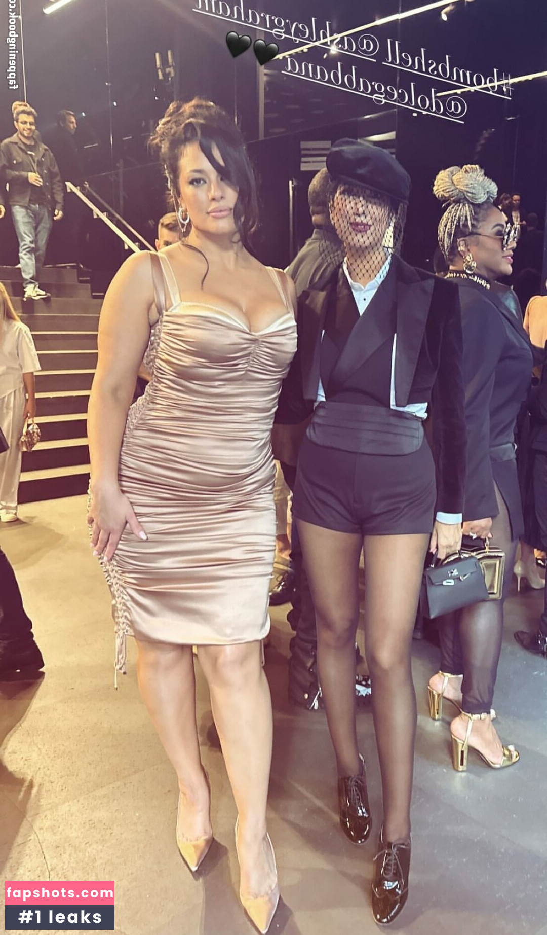 Ashley Graham gallery photo #157