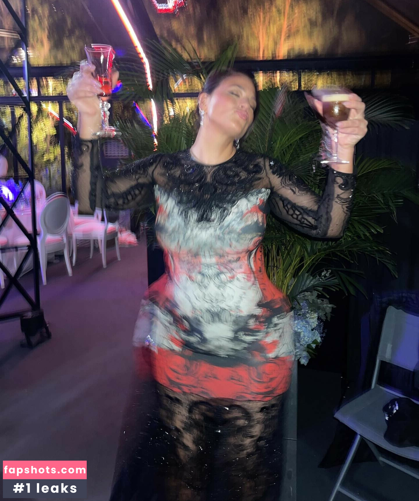 Ashley Graham gallery photo #199