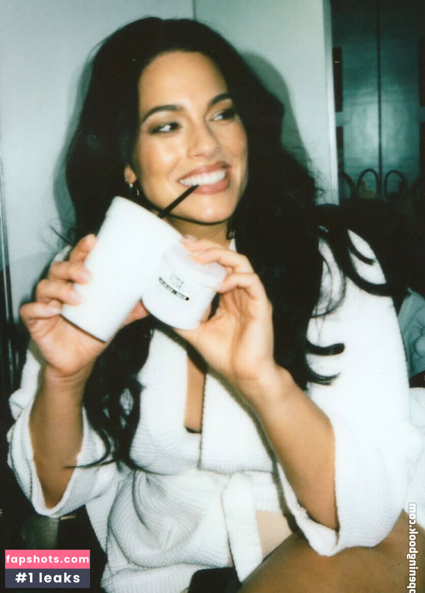 Ashley Graham gallery photo #42