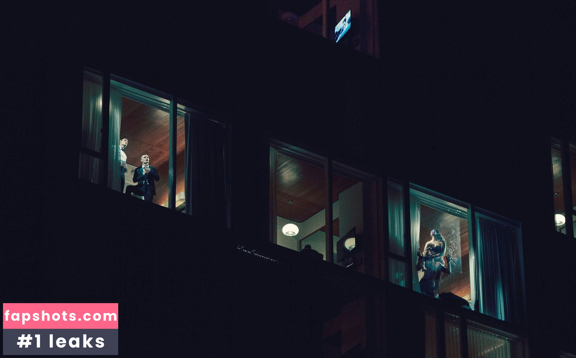 Ashley Graham gallery photo #419