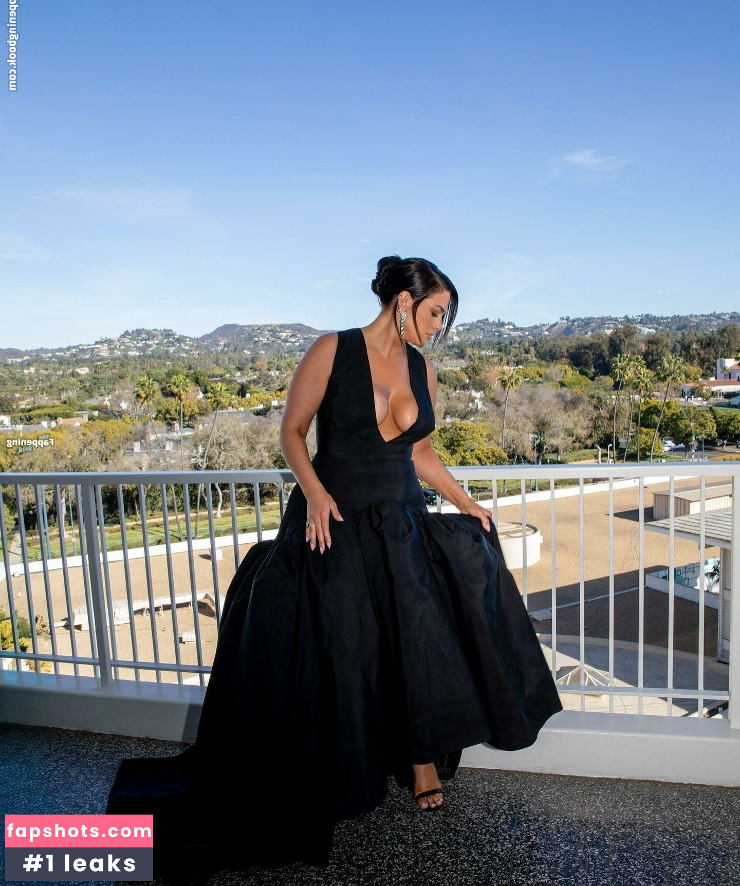 Ashley Graham gallery photo #71