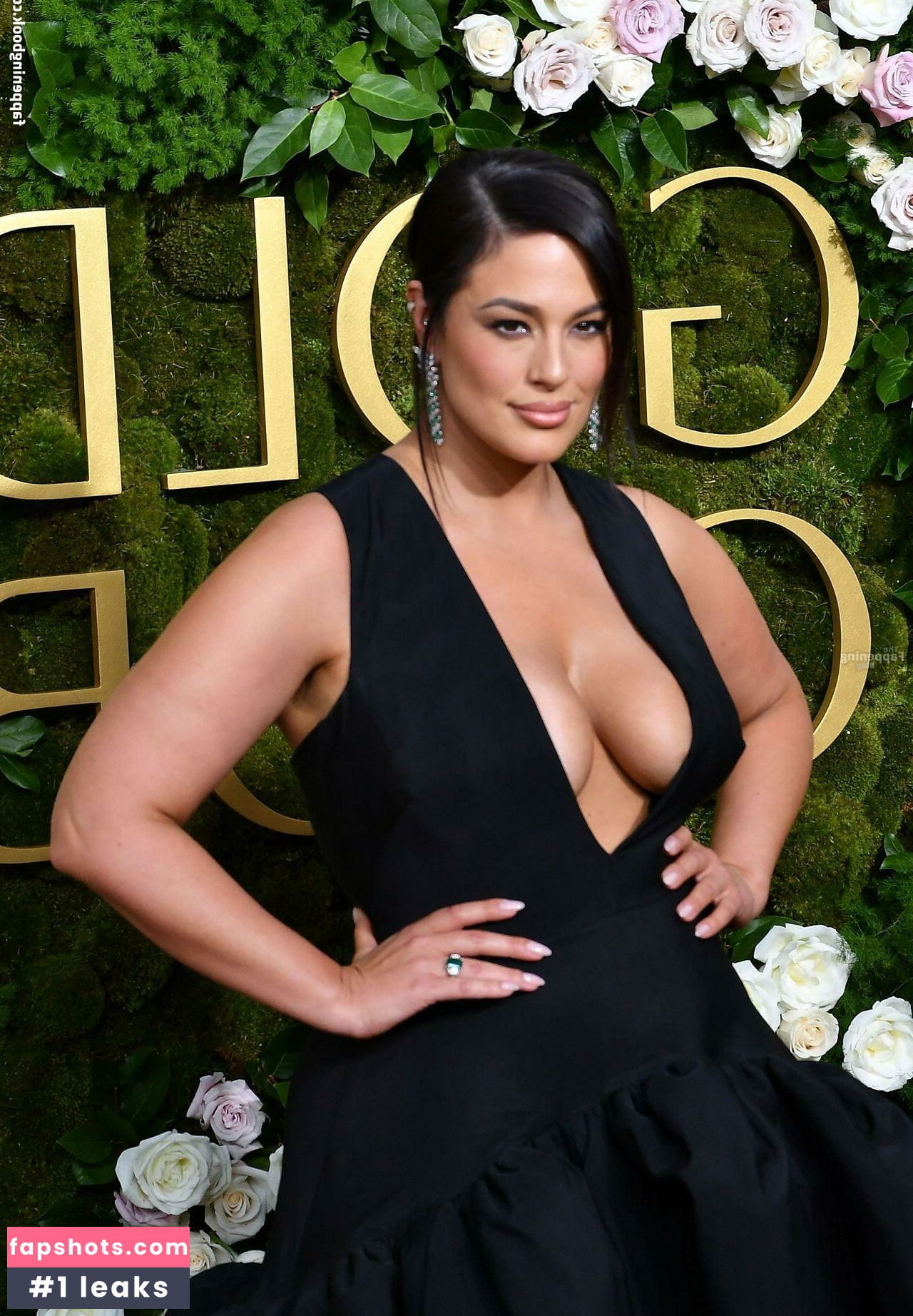 Ashley Graham gallery photo #99