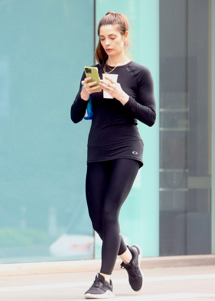 ashley-greene gallery photo #216