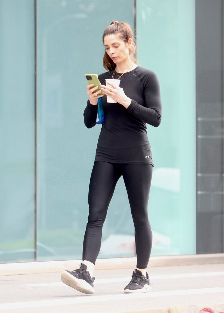 ashley-greene gallery photo #222