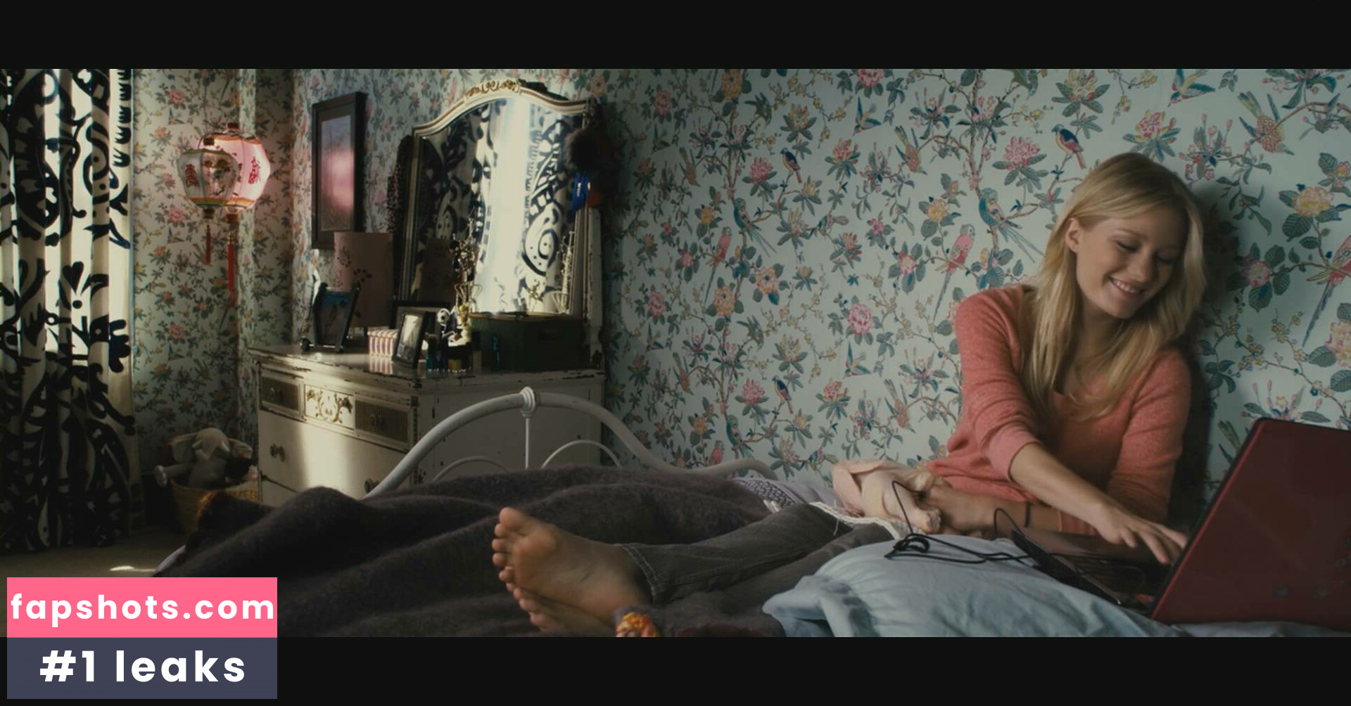 Ashley Hinshaw Nude Leaks OnlyFans Photos #2 - LeakJerk