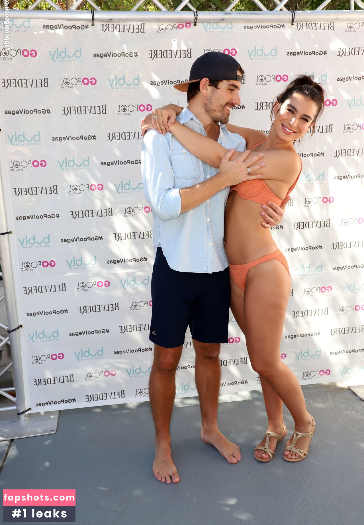 Ashley Iaconetti gallery photo #17