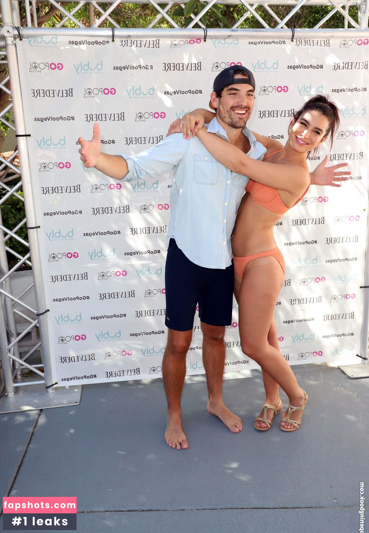 Ashley Iaconetti gallery photo #18