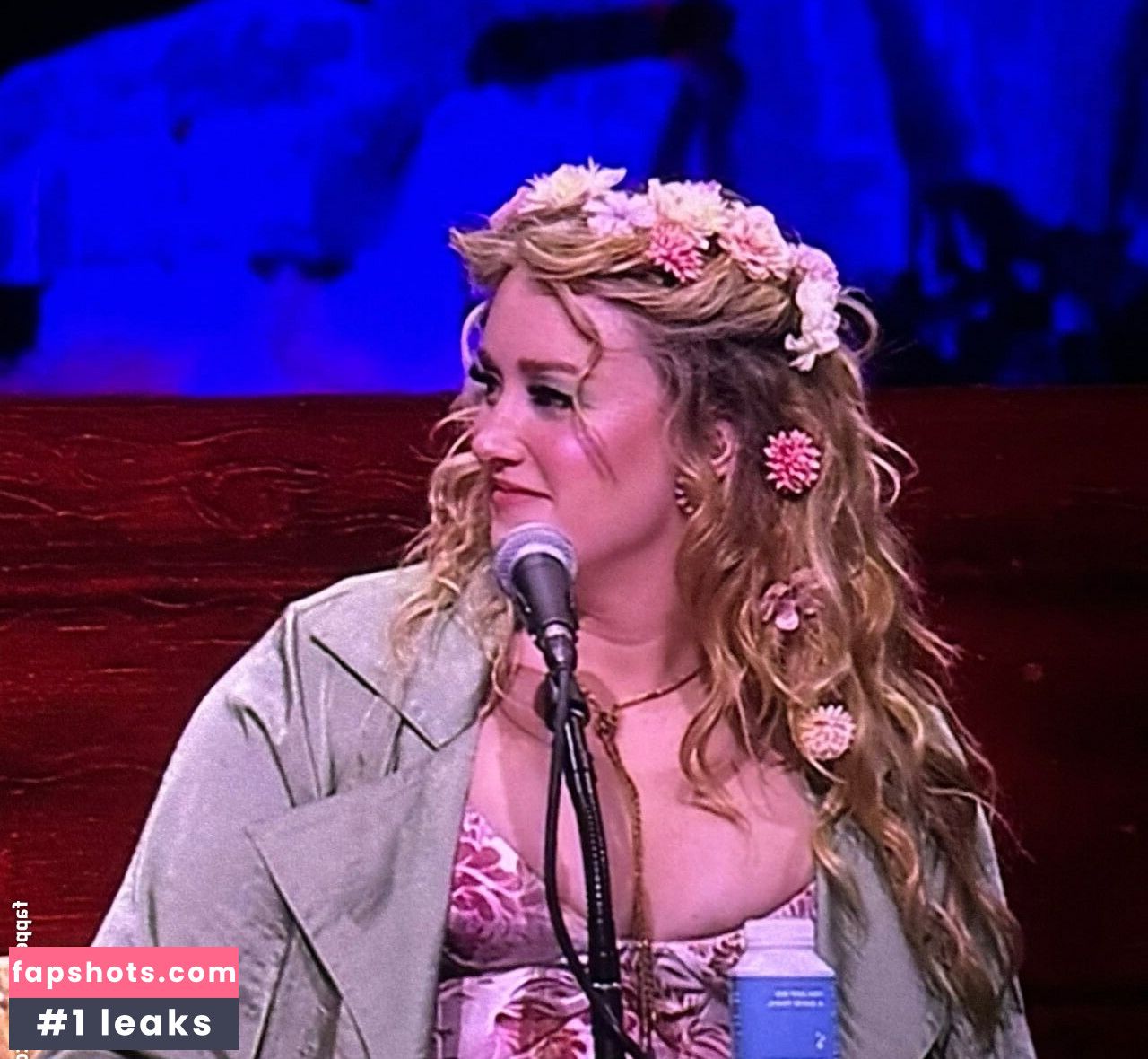 Ashley Johnson Nude Leaks OnlyFans Photos #11 - LeakJerk