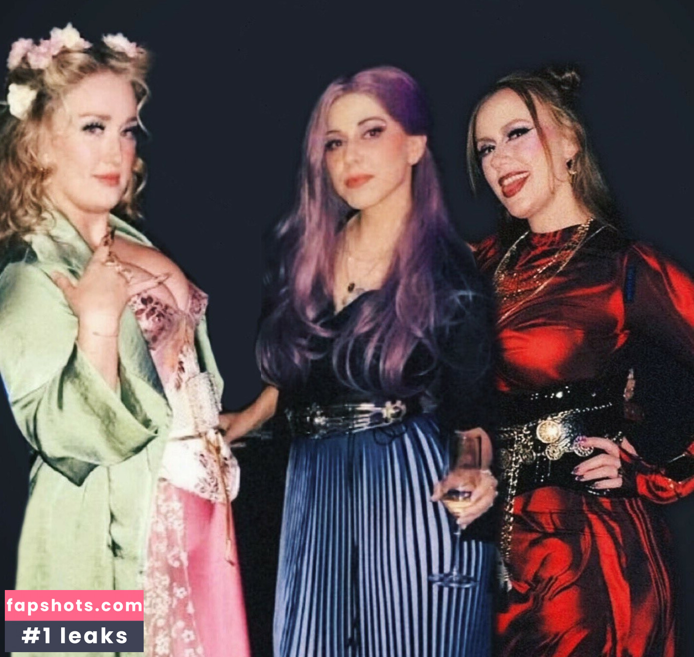 Ashley Johnson Nude Leaks OnlyFans Photos #5 - LeakJerk