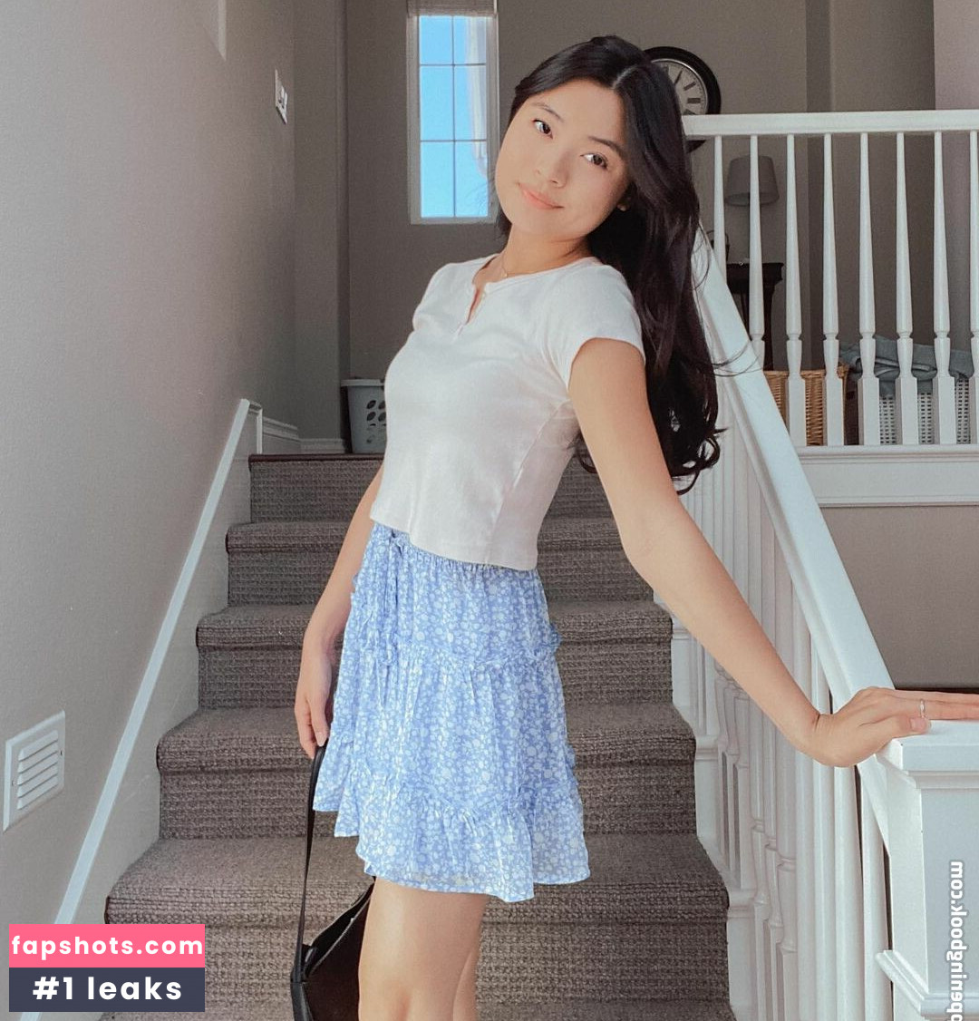 Ashley Liao gallery photo #13