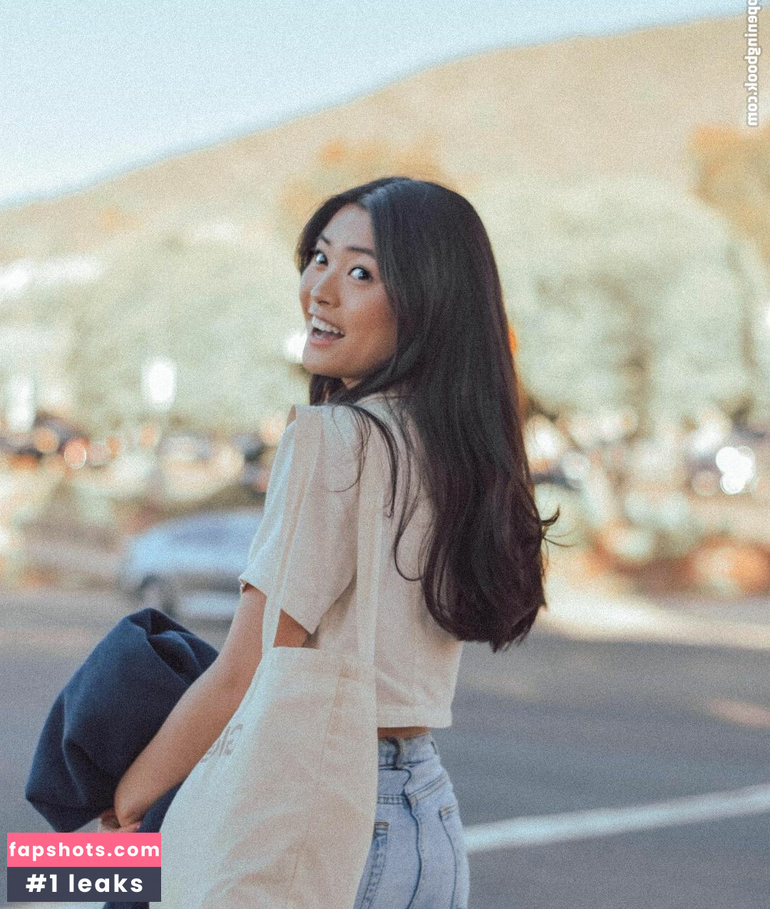 Ashley Liao gallery photo #17