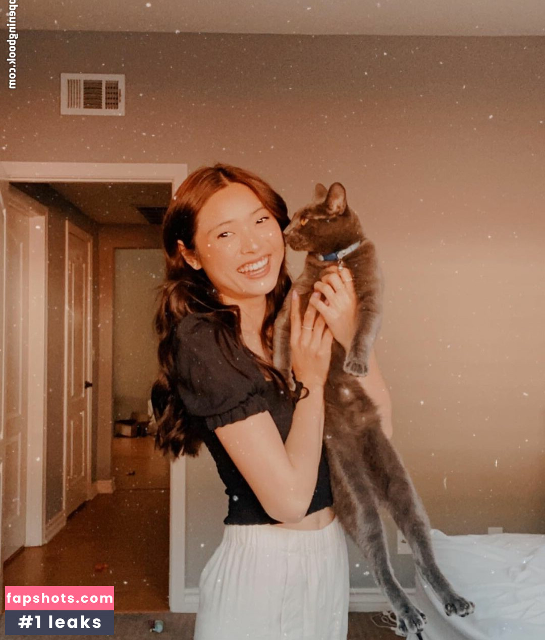 Ashley Liao gallery photo #19