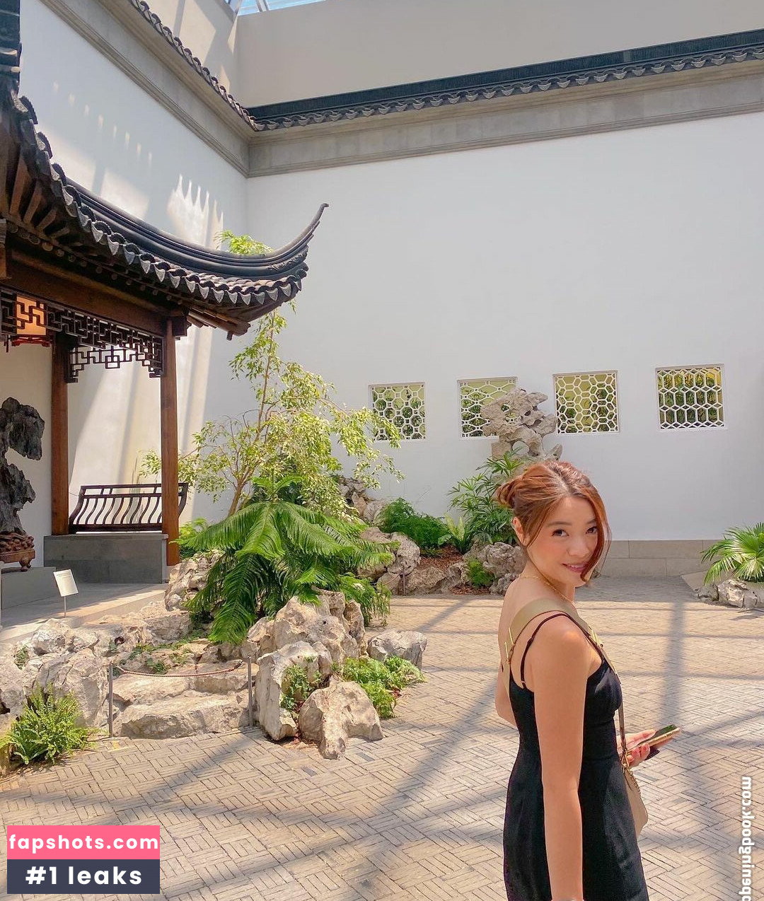 Ashley Liao gallery photo #27