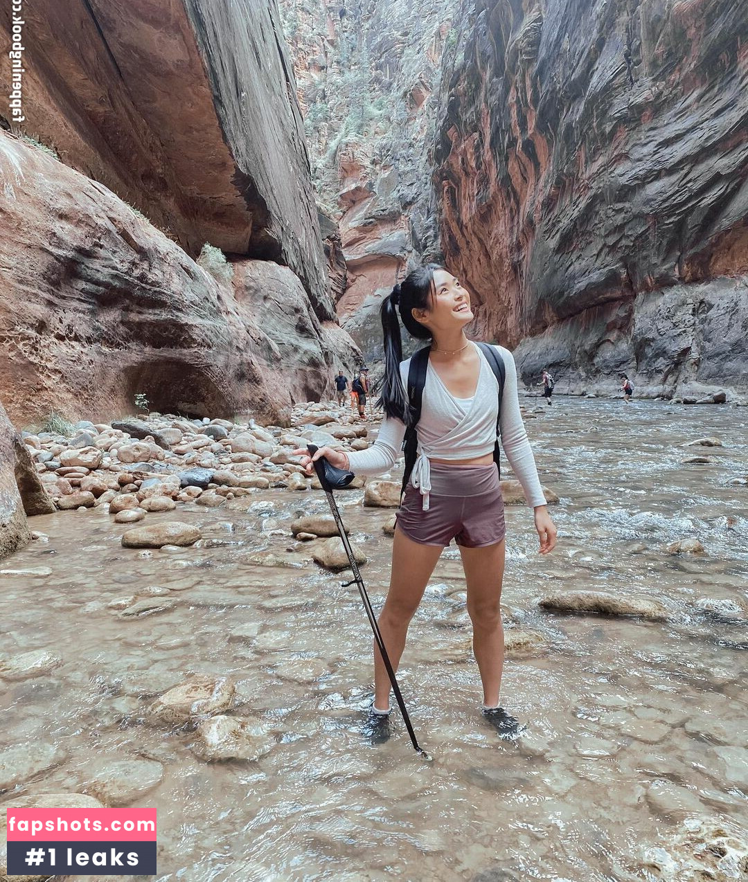 Ashley Liao gallery photo #30