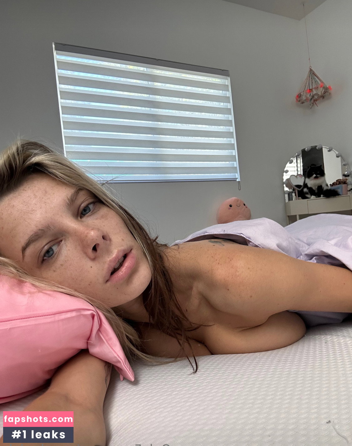 Ashley Matheson gallery photo #2790