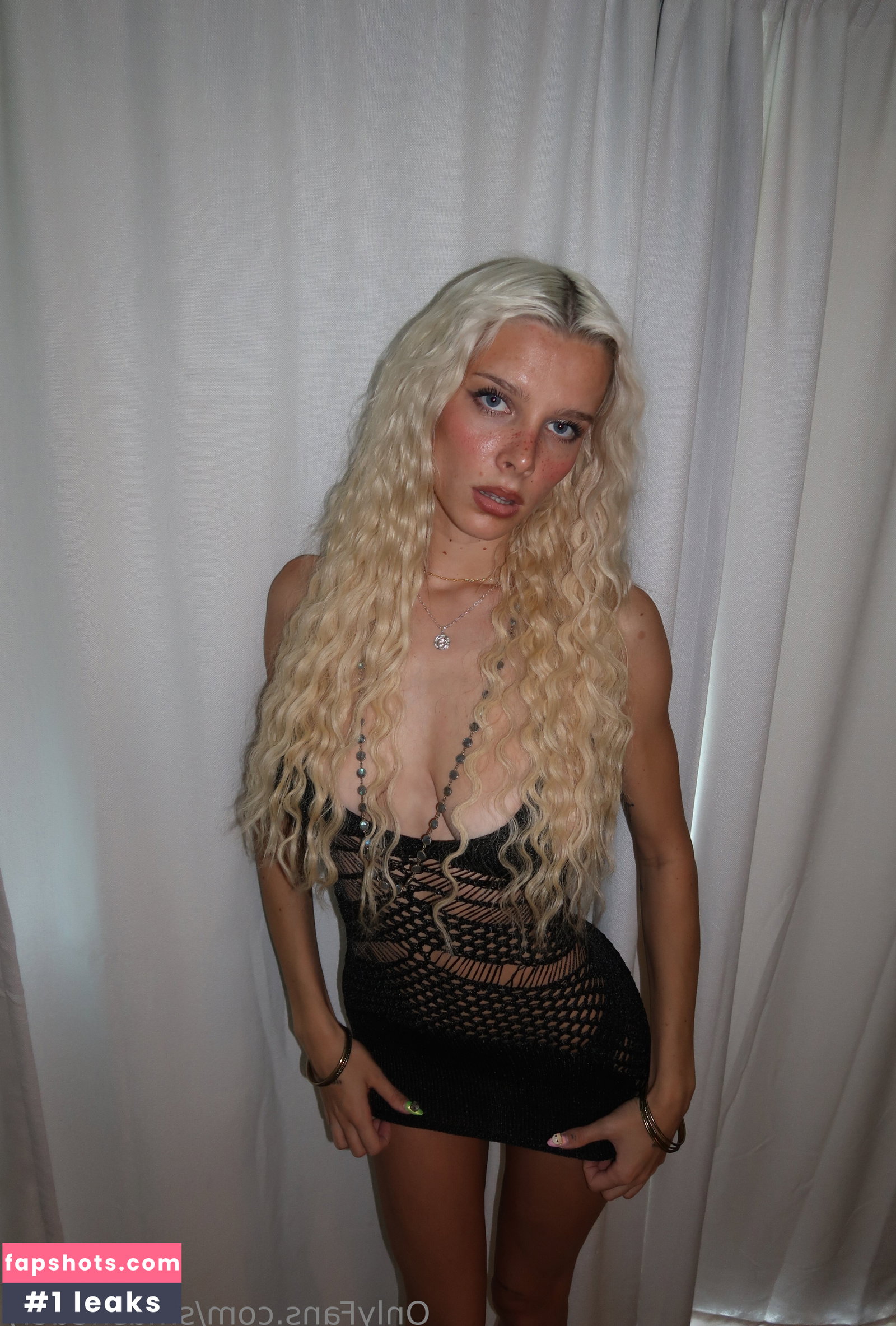 Ashley Matheson gallery photo #2087