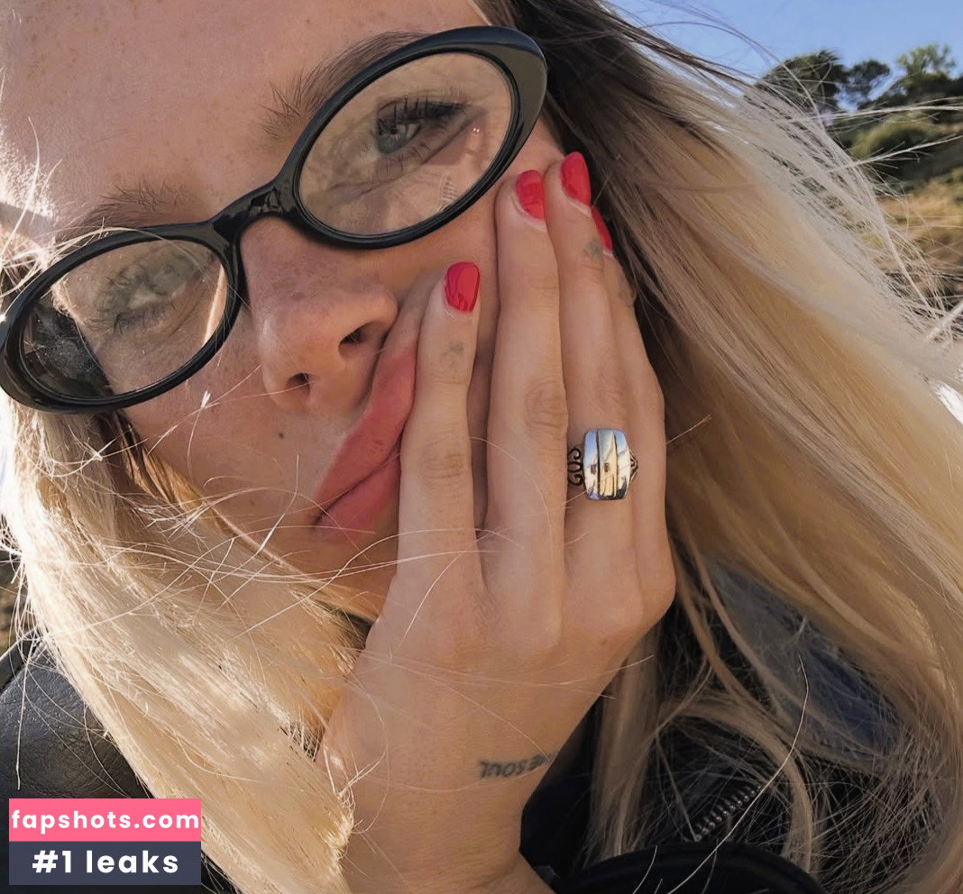Ashley Matheson gallery photo #2536