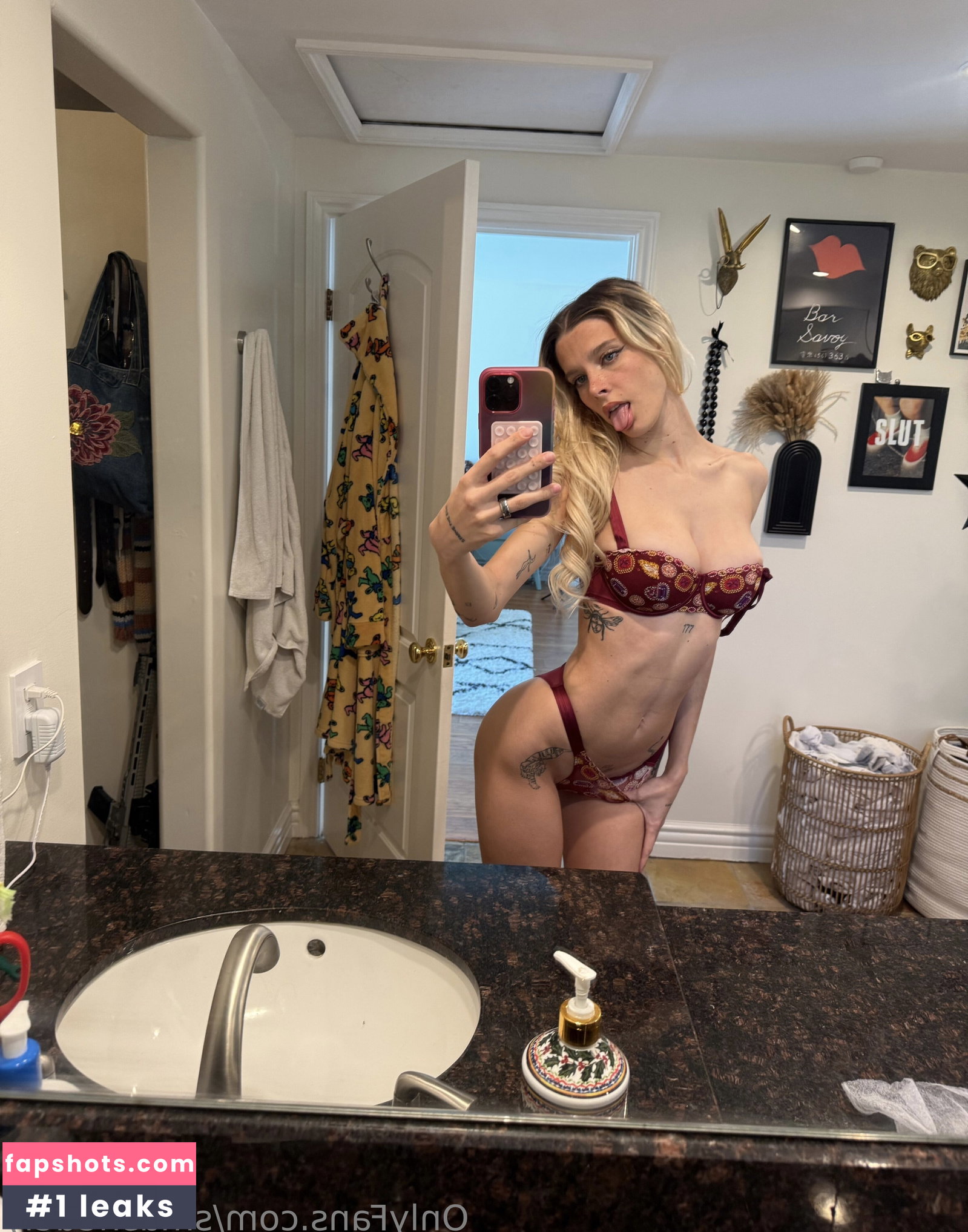 Ashley Matheson gallery photo #2327