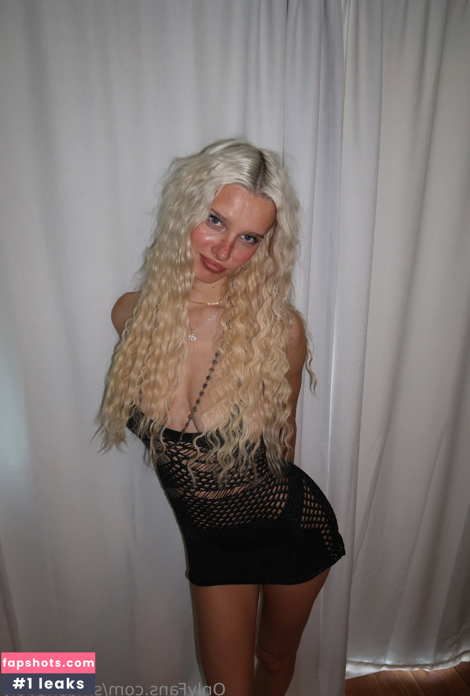 Ashley Matheson gallery photo #4057