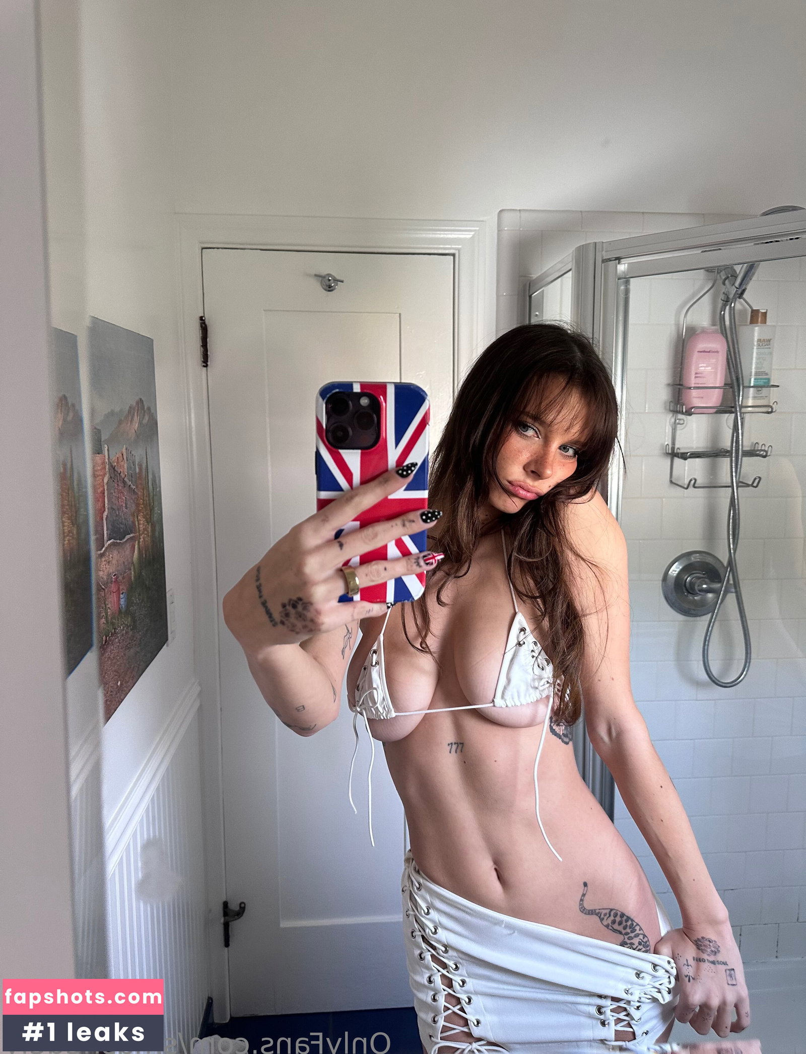 Ashley Matheson gallery photo #4017