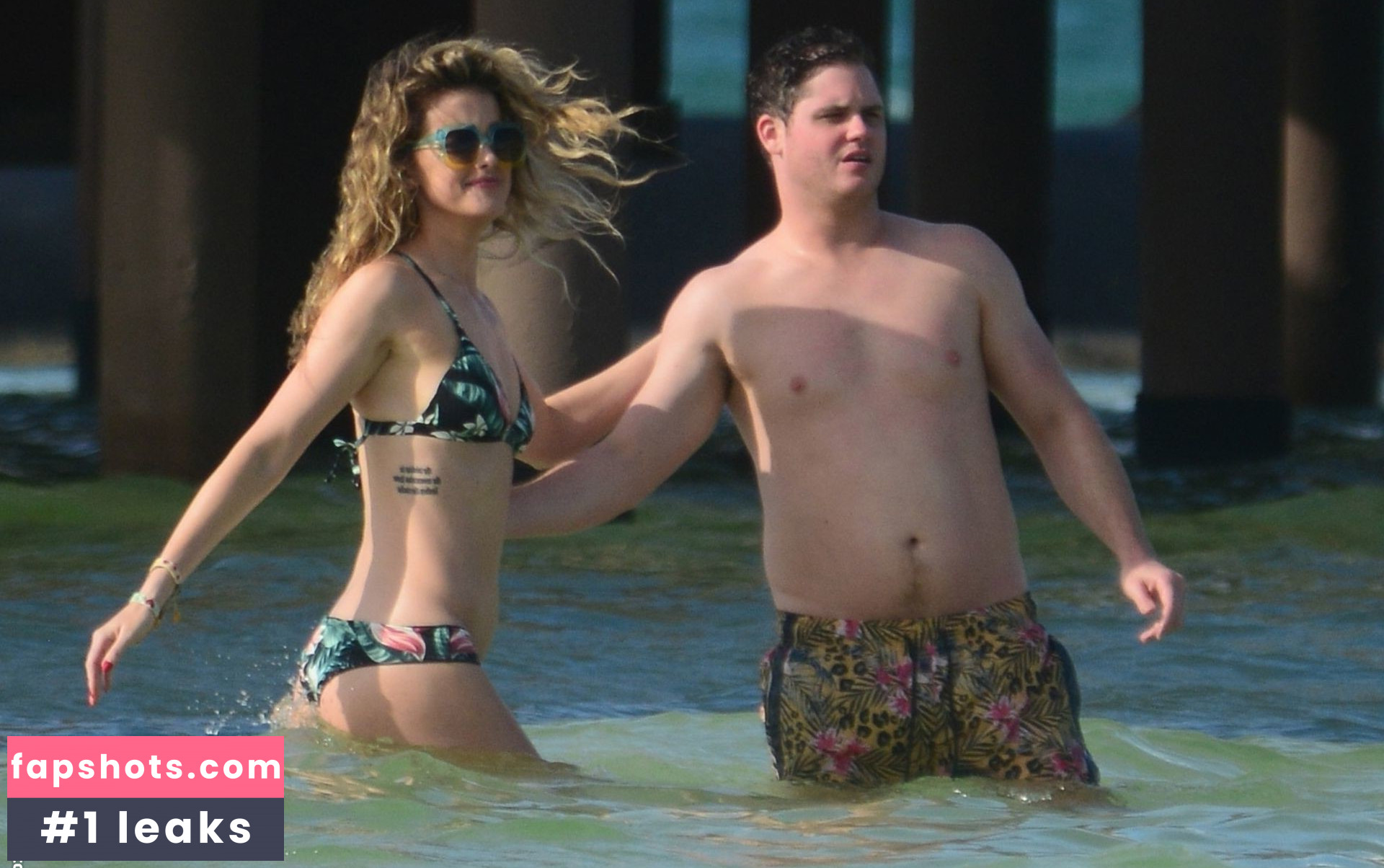 Ashley Newbrough gallery photo #11