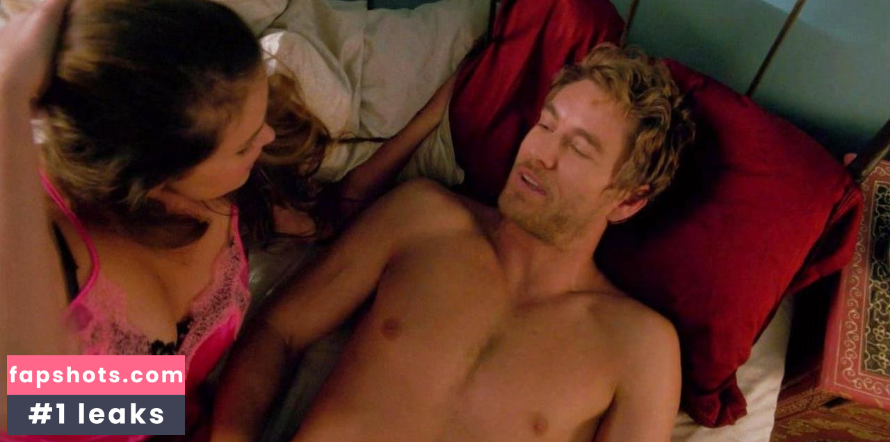 Ashley Newbrough gallery photo #37