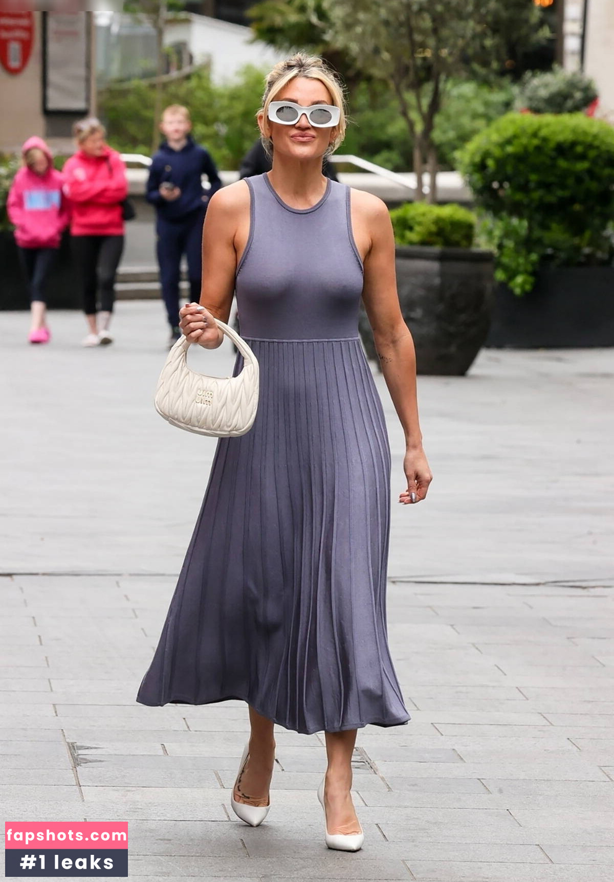 Ashley Roberts Nude Leaks OnlyFans Photos #40 - LeakJerk