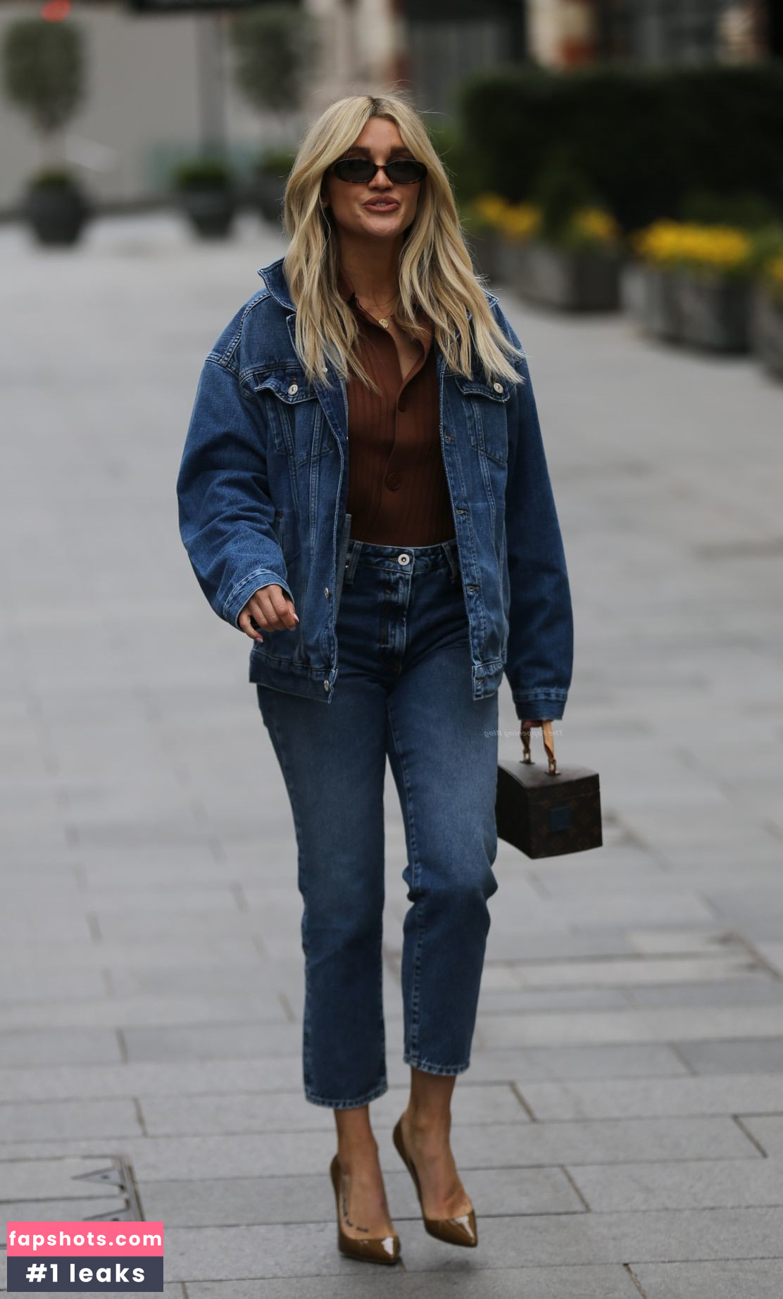 Ashley Roberts Nahé úniky fotek pouze od fanoušků #464 - Fapshots