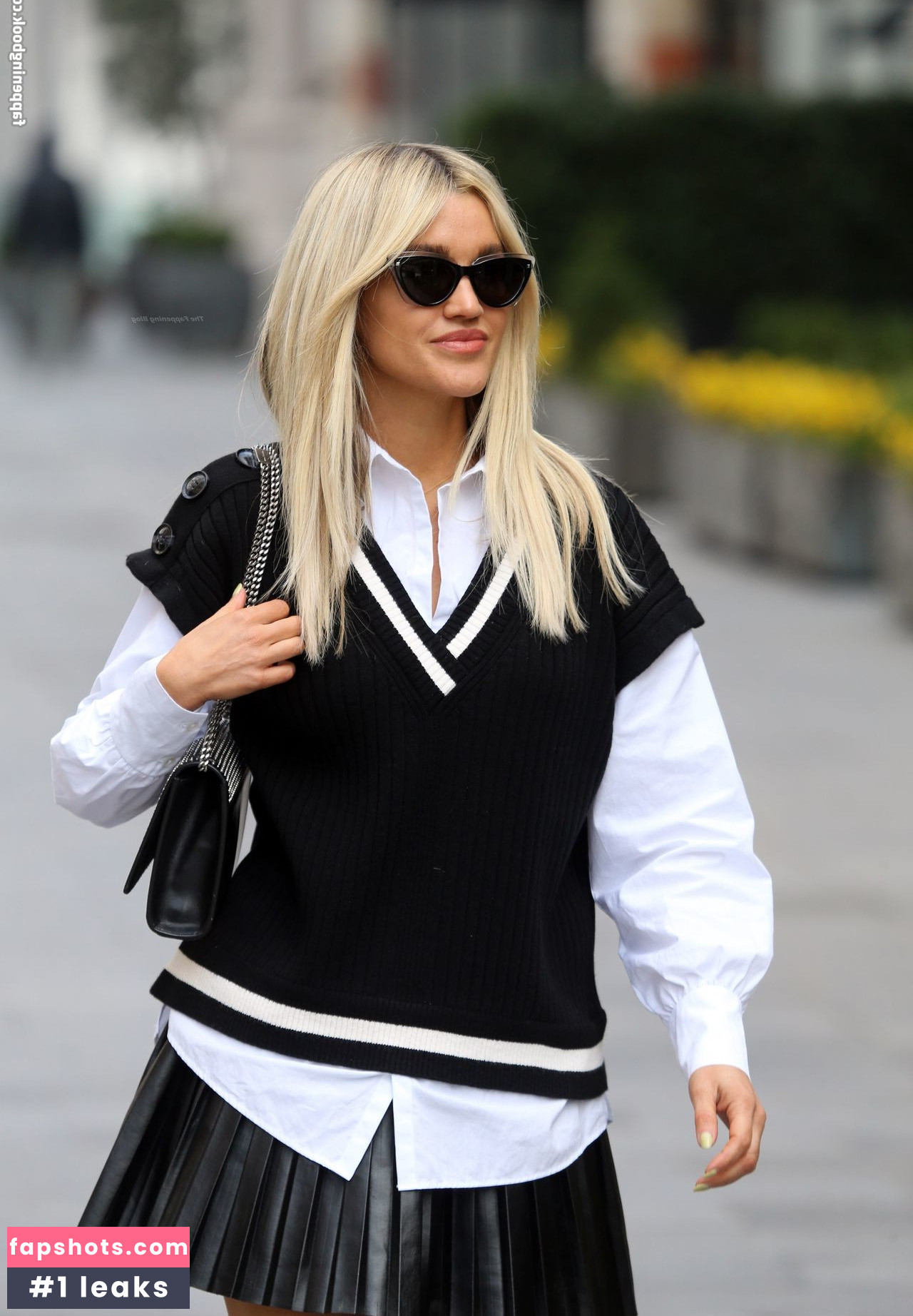 Ashley Roberts Nahé úniky fotek pouze od fanoušků #543 - Fapshots