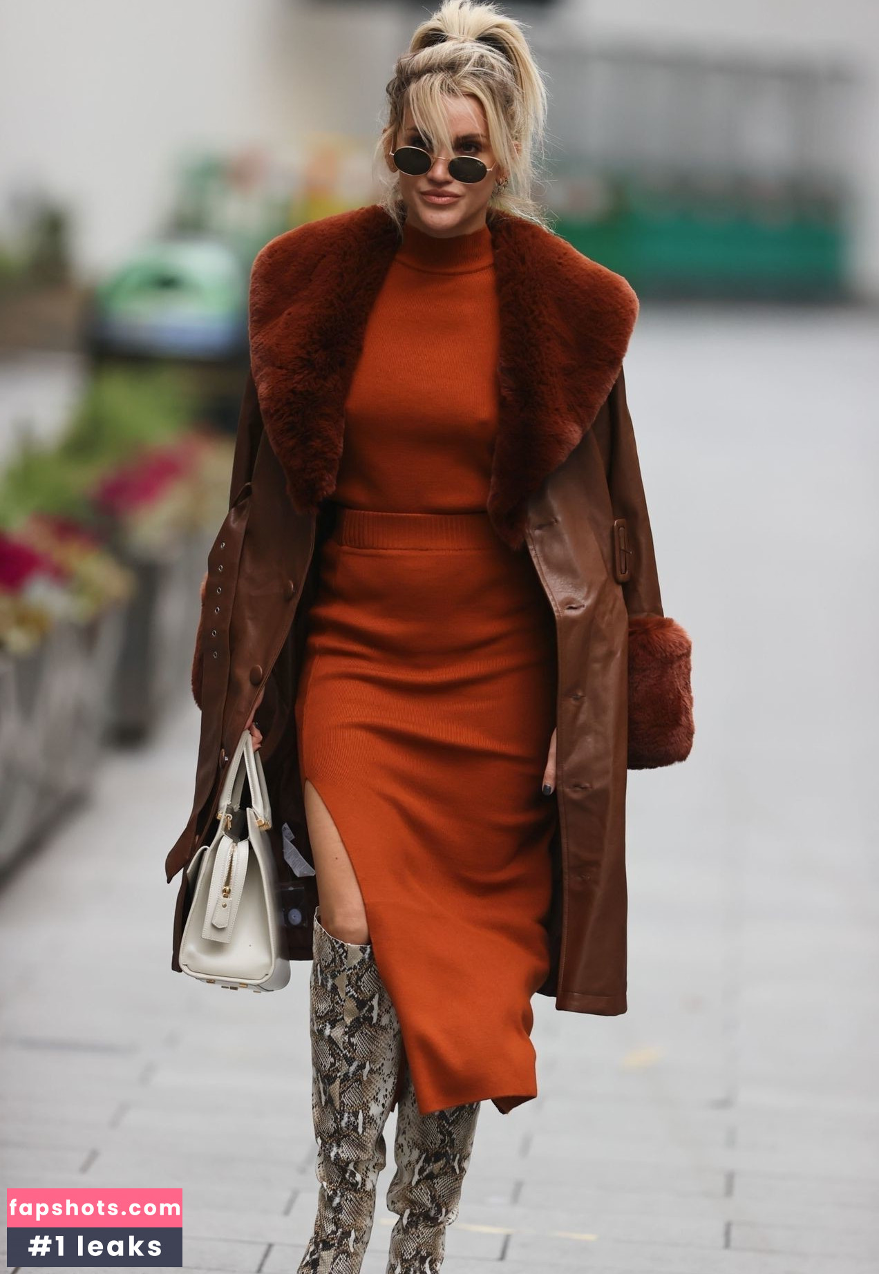 Ashley Roberts Nahé úniky fotek pouze od fanoušků #571 - Fapshots