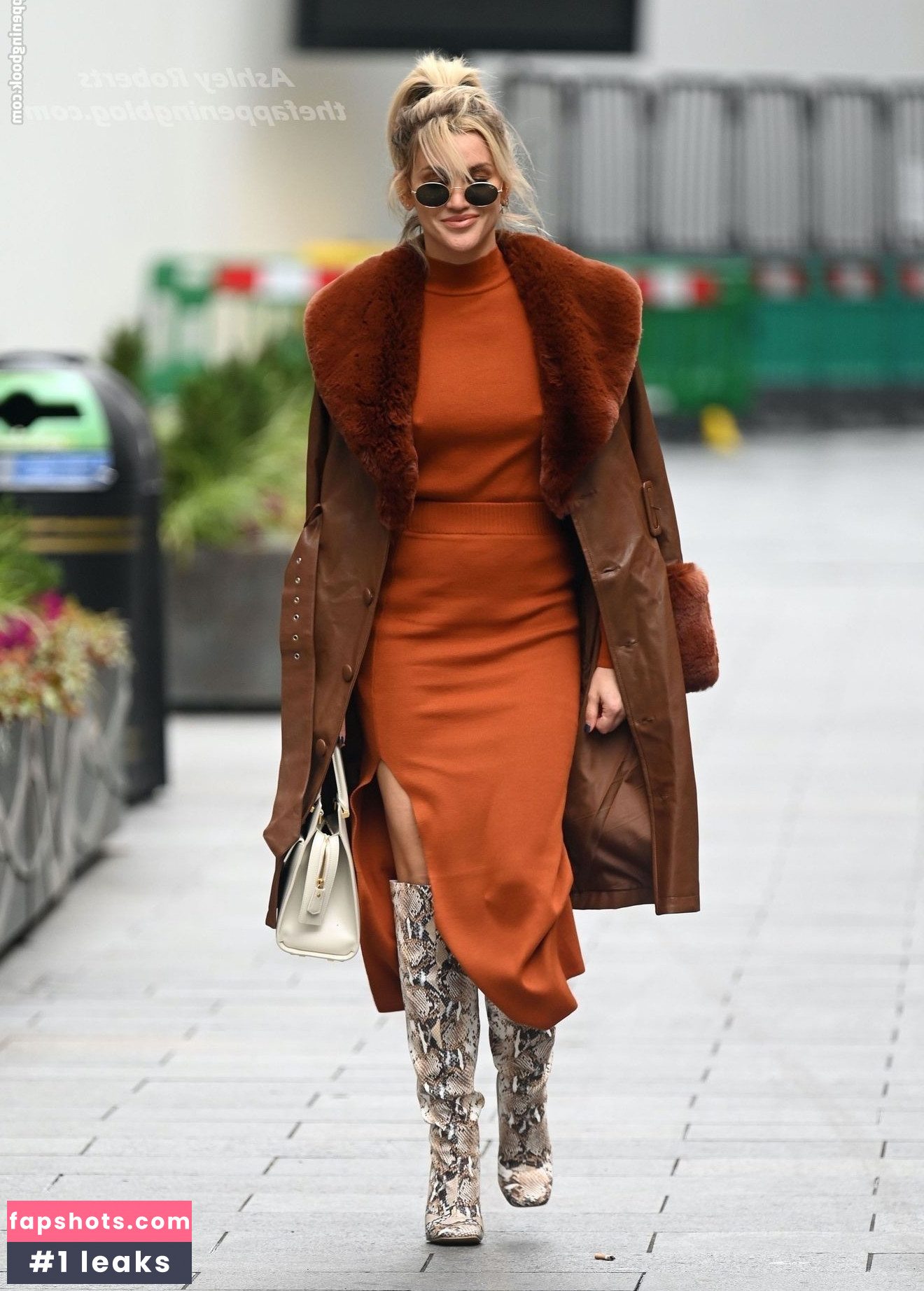 Ashley Roberts Nahé úniky fotek pouze od fanoušků #592 - Fapshots