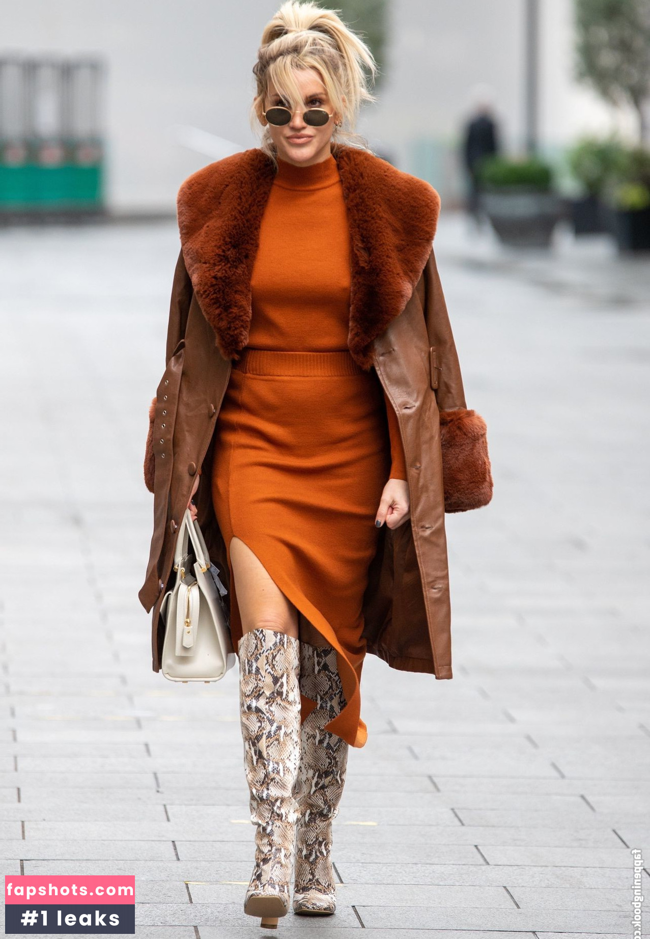 Ashley Roberts Nahé úniky fotek pouze od fanoušků #635 - Fapshots